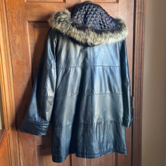 Black Leather jacket - Picture 4 of 5